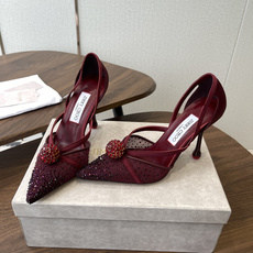 Jimmy Choo 26ss 春夏 系列JC新款 高跟拖鞋 凉鞋模糊鞋履与珠宝配饰之间的界线 鲜明 J Jimmy Choo 26ss 春夏 系列JC新款 高跟拖鞋 凉鞋模糊鞋履与珠宝配饰之间的界线 鲜明 J