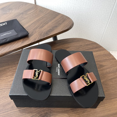 莞产Saint Laurent圣罗兰、平板凉鞋 拖鞋 26ss 早春最新款、YSL、Logo字母扣装饰经 莞产Saint Laurent圣罗兰、平板凉鞋 拖鞋 26ss 早春最新款、YSL、Logo字母扣装饰经