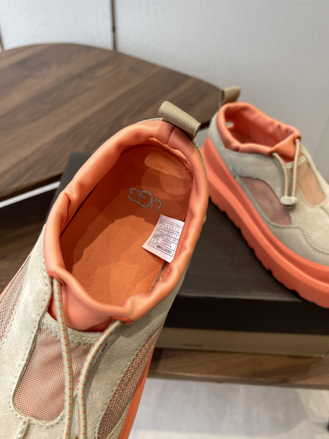 男款加10UGG Tasman Weather Hybrid一秒蹬 男女同款经典Tasman鞋型之上加入