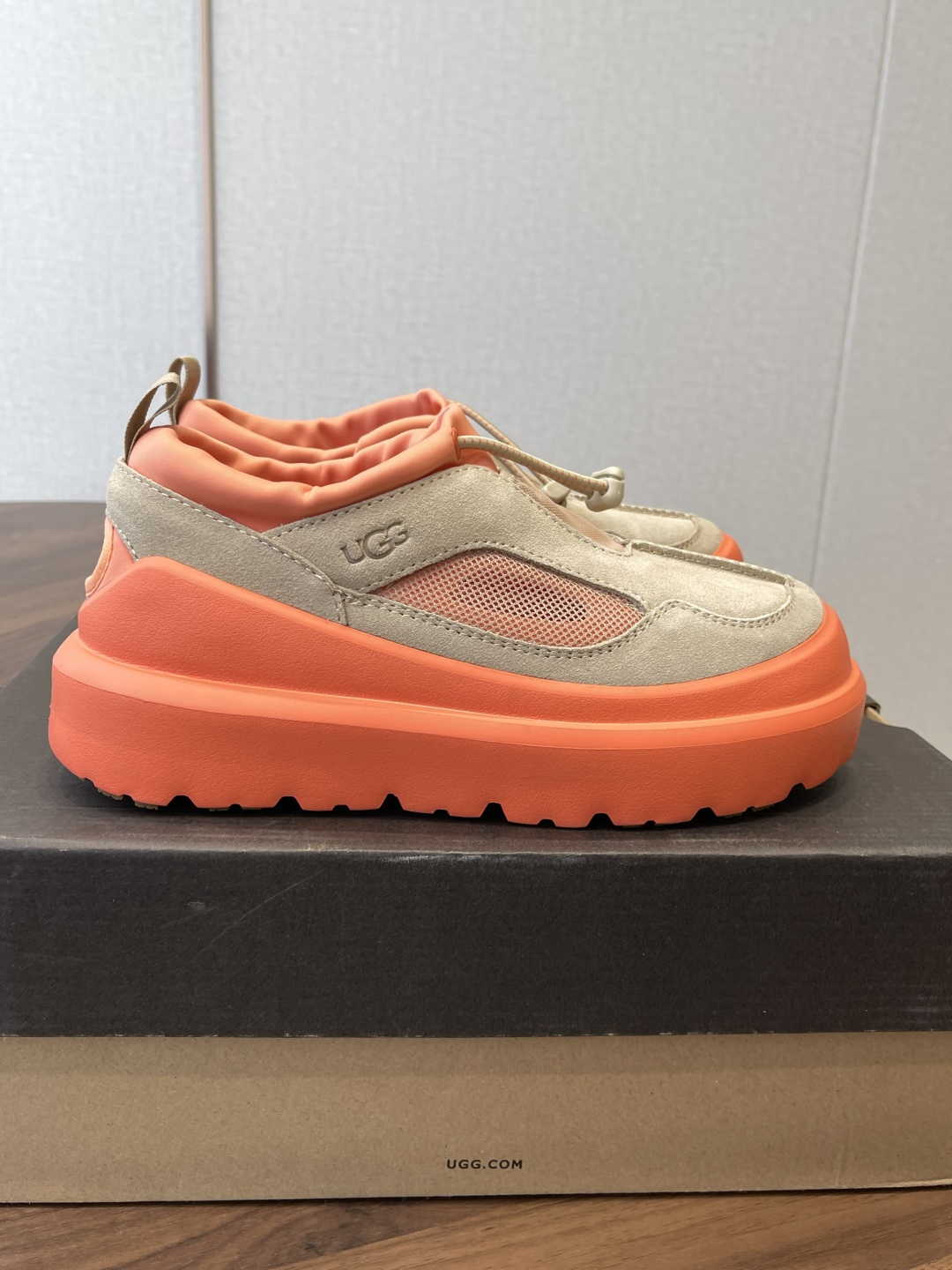 男款加10UGG Tasman Weather Hybrid一秒蹬 男女同款经典Tasman鞋型之上加入