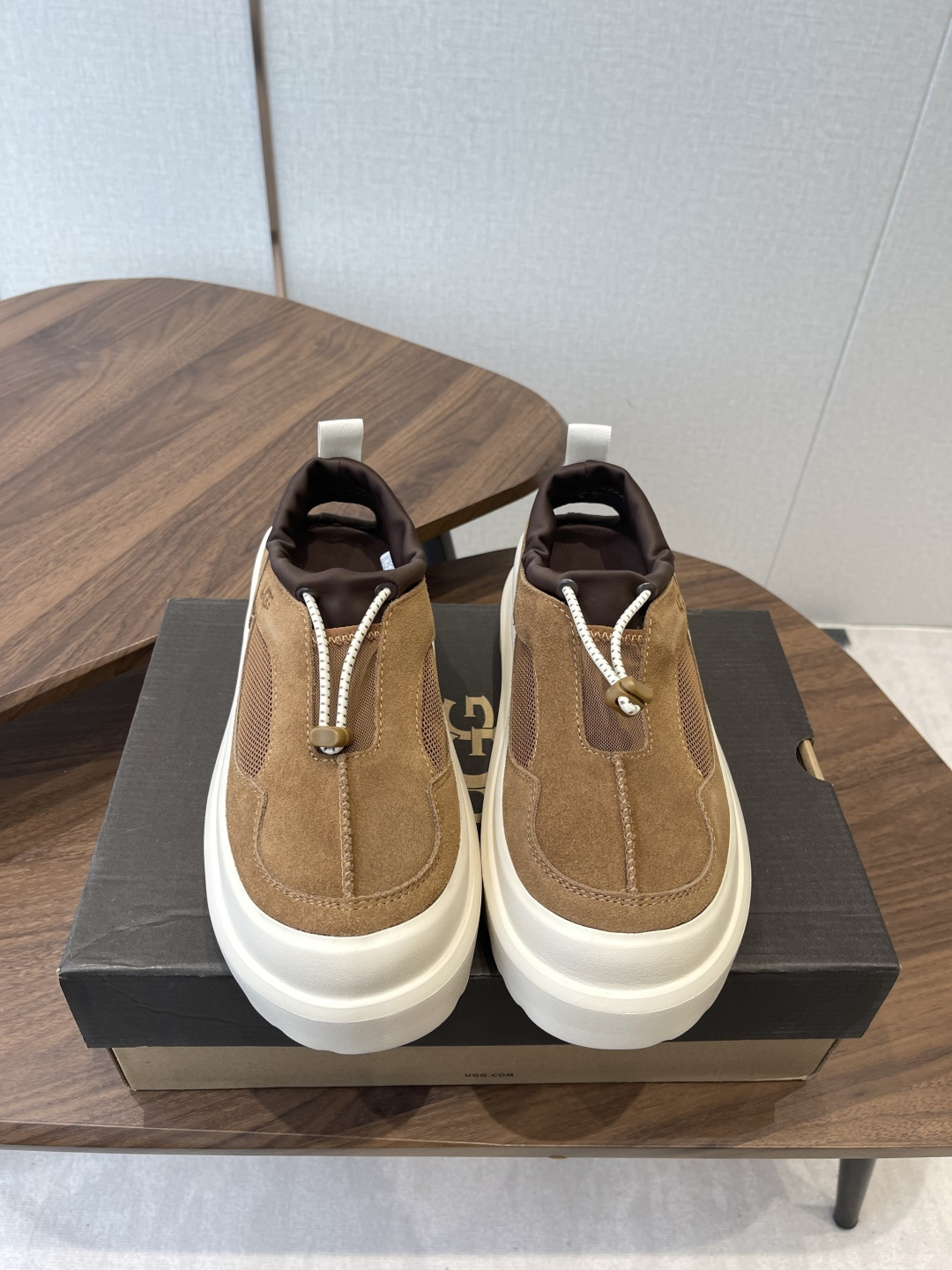 男款加10UGG Tasman Weather Hybrid一秒蹬 男女同款经典Tasman鞋型之上加入