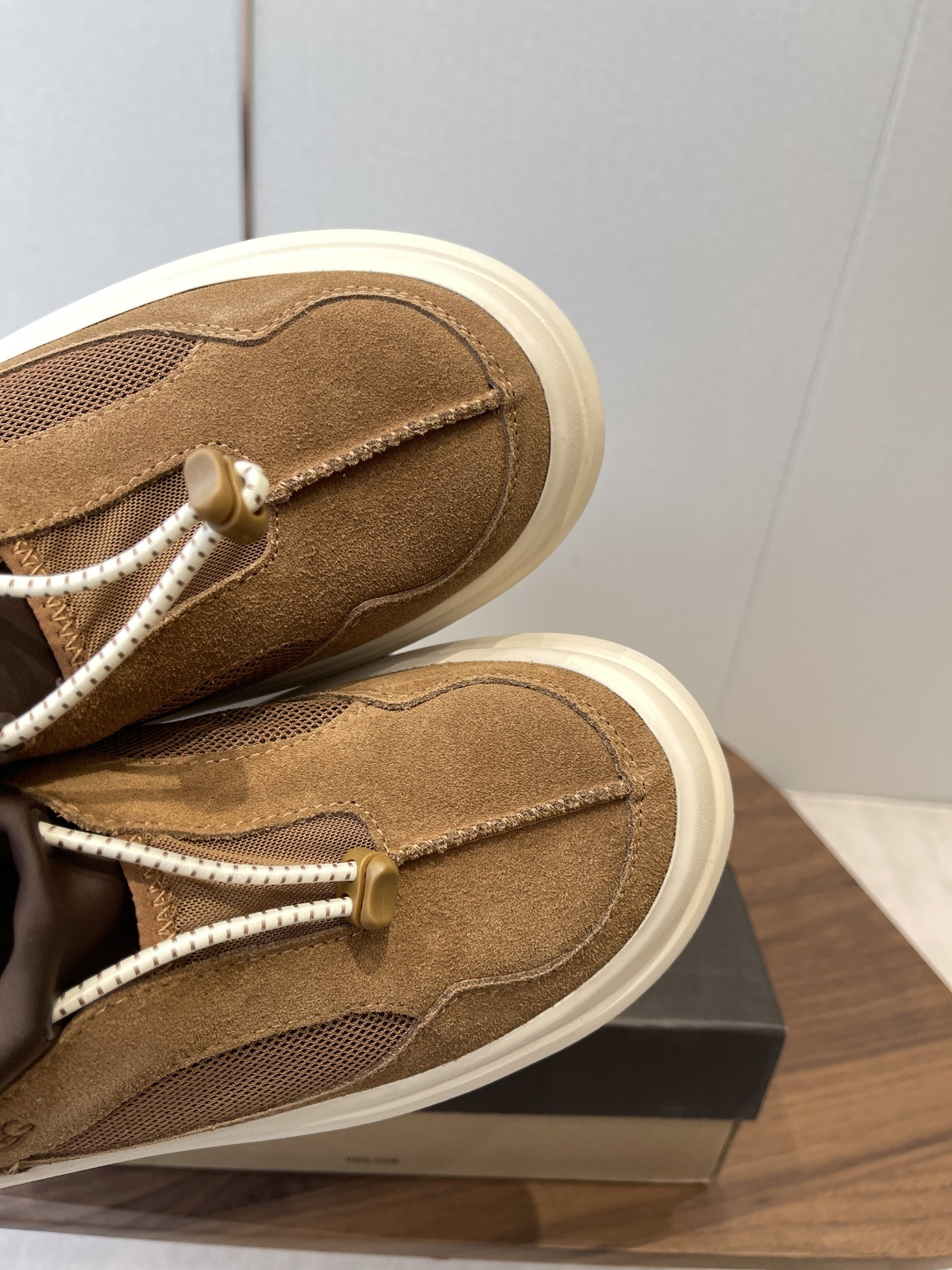 男款加10UGG Tasman Weather Hybrid一秒蹬 男女同款经典Tasman鞋型之上加入