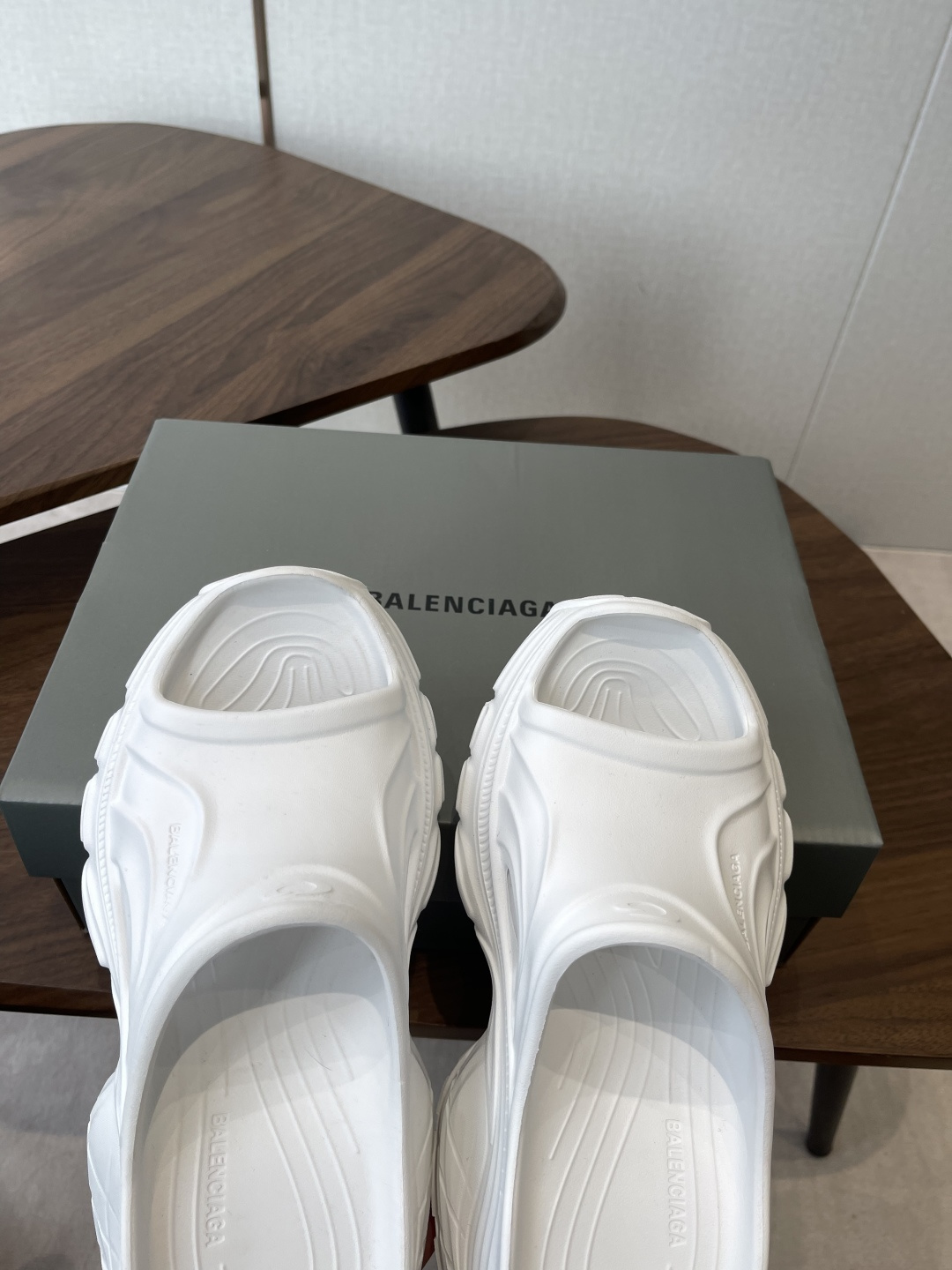 Balenciaga BALENCIAGE 巴黎世家 厚底拖