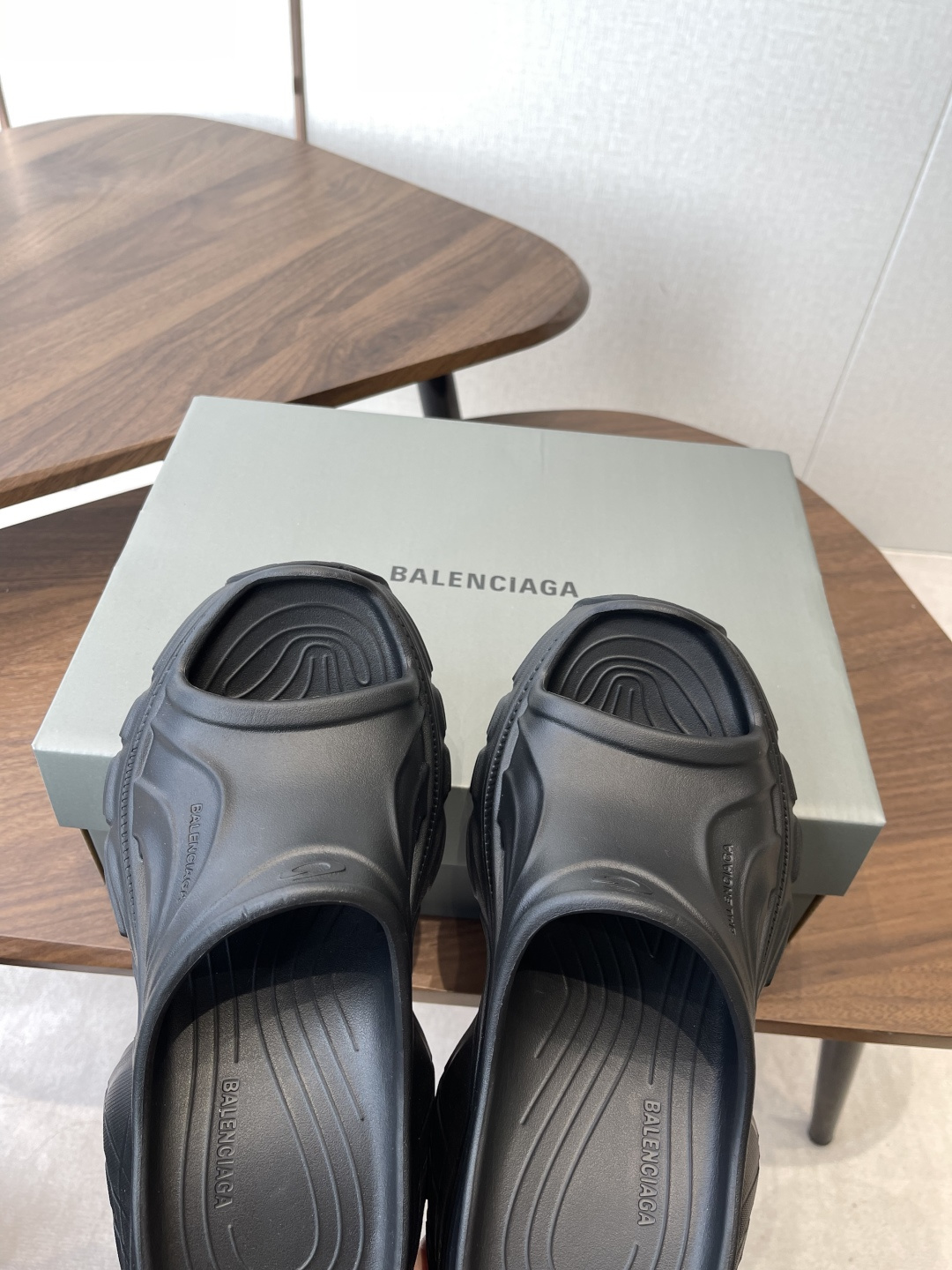 Balenciaga 巴黎世家 厚底拖