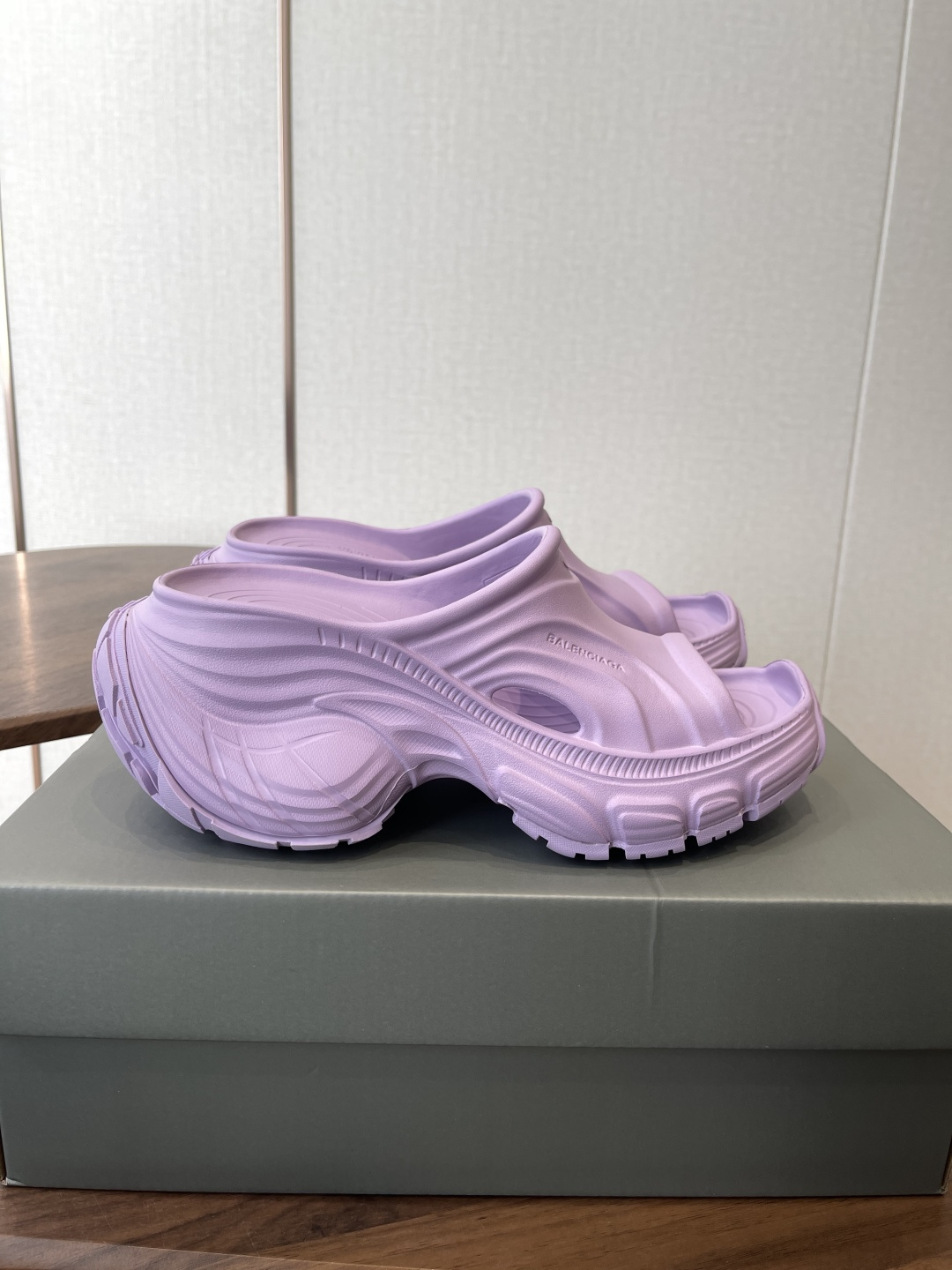 Balenciaga 巴黎世家 厚底拖