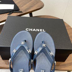 Chanel26SS早春新款夹脚凉拖双C夹脚凉拖|春夏穿搭神器经典双C元素+极简夹脚设计,高级感拉满,软 Chanel26SS早春新款夹脚凉拖双C夹脚凉拖|春夏穿搭神器经典双C元素+极简夹脚设计,高级感拉满,软