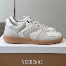 Verbenas 26新色 情侣款 德训鞋 休闲 运动鞋材质:牛京/牛皮/布面,柔软细腻的特点与时尚潮 Verbenas 26新色 情侣款 德训鞋 休闲 运动鞋材质:牛京/牛皮/布面,柔软细腻的特点与时尚潮