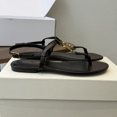 Saint Laurent26ss夏季新款标志性YSL扣饰夹脚凉鞋SAINT LAURENT的标志性YS Saint Laurent26ss夏季新款标志性YSL扣饰夹脚凉鞋SAINT LAURENT的标志性YS