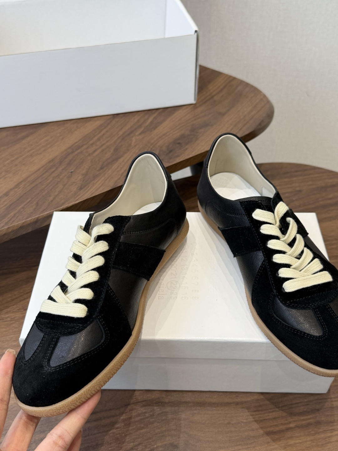 MaisonMargiela MM6 马吉拉 26情侣款  德训鞋 休闲 运动鞋原版购入开发 做货 鬼才