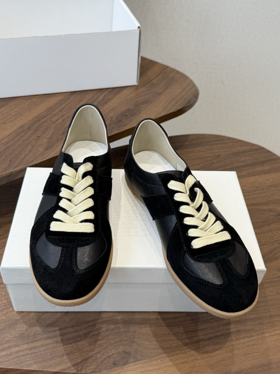 MaisonMargiela MM6 马吉拉 26情侣款  德训鞋 休闲 运动鞋原版购入开发 做货 鬼才