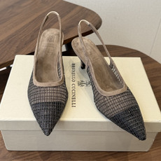 Brunello Cucinelli 26ss女士镶珠装饰休闲穆勒拖鞋凉鞋 BC新款新品女士条纹麂皮穆勒 Brunello Cucinelli 26ss女士镶珠装饰休闲穆勒拖鞋凉鞋 BC新款新品女士条纹麂皮穆勒
