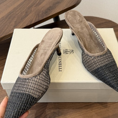 Brunello Cucinelli 26ss女士镶珠装饰休闲穆勒拖鞋凉鞋 BC新款新品女士条纹麂皮穆勒 Brunello Cucinelli 26ss女士镶珠装饰休闲穆勒拖鞋凉鞋 BC新款新品女士条纹麂皮穆勒