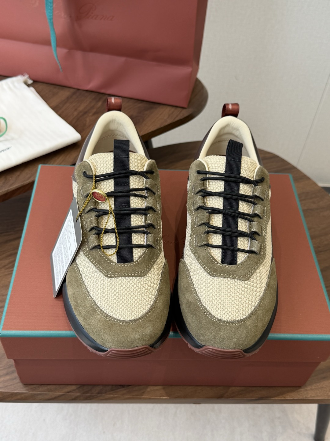 LP 家新品   Loro Piana 诺悠 翩雅   Cairn Walk 运动鞋老爹鞋  官方售价 