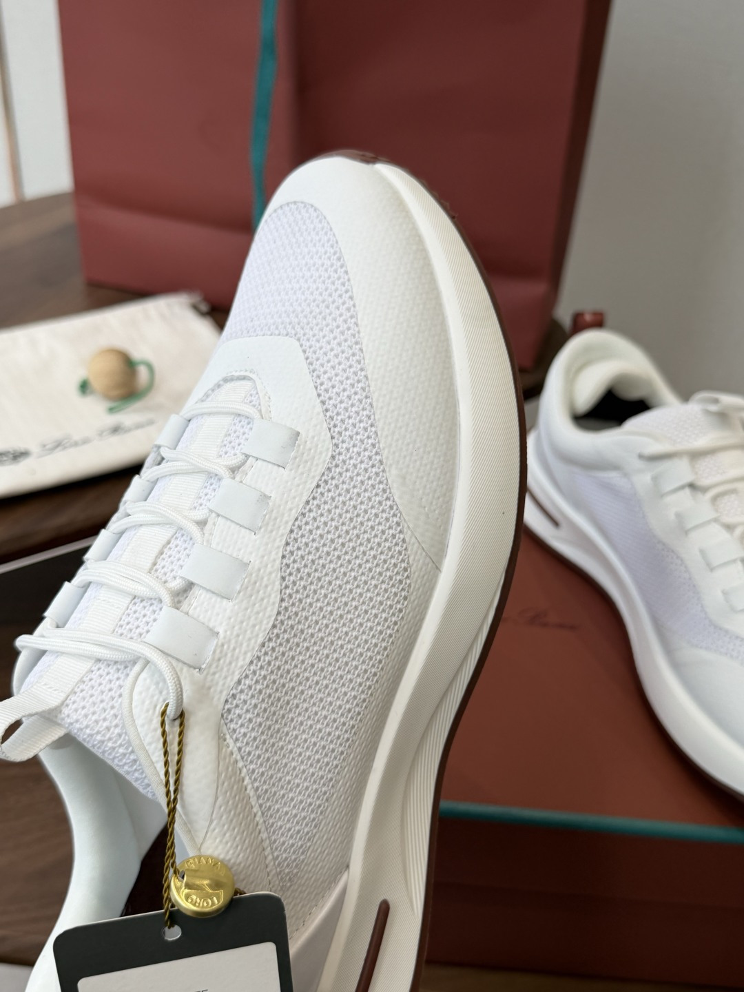 LP 家新品 Loro Piana 诺悠 翩雅 Cairn Walk 运动鞋老爹鞋 官方售价 LP 家新品 Loro Piana 诺悠 翩雅 Cairn Walk 运动鞋老爹鞋 官方售价