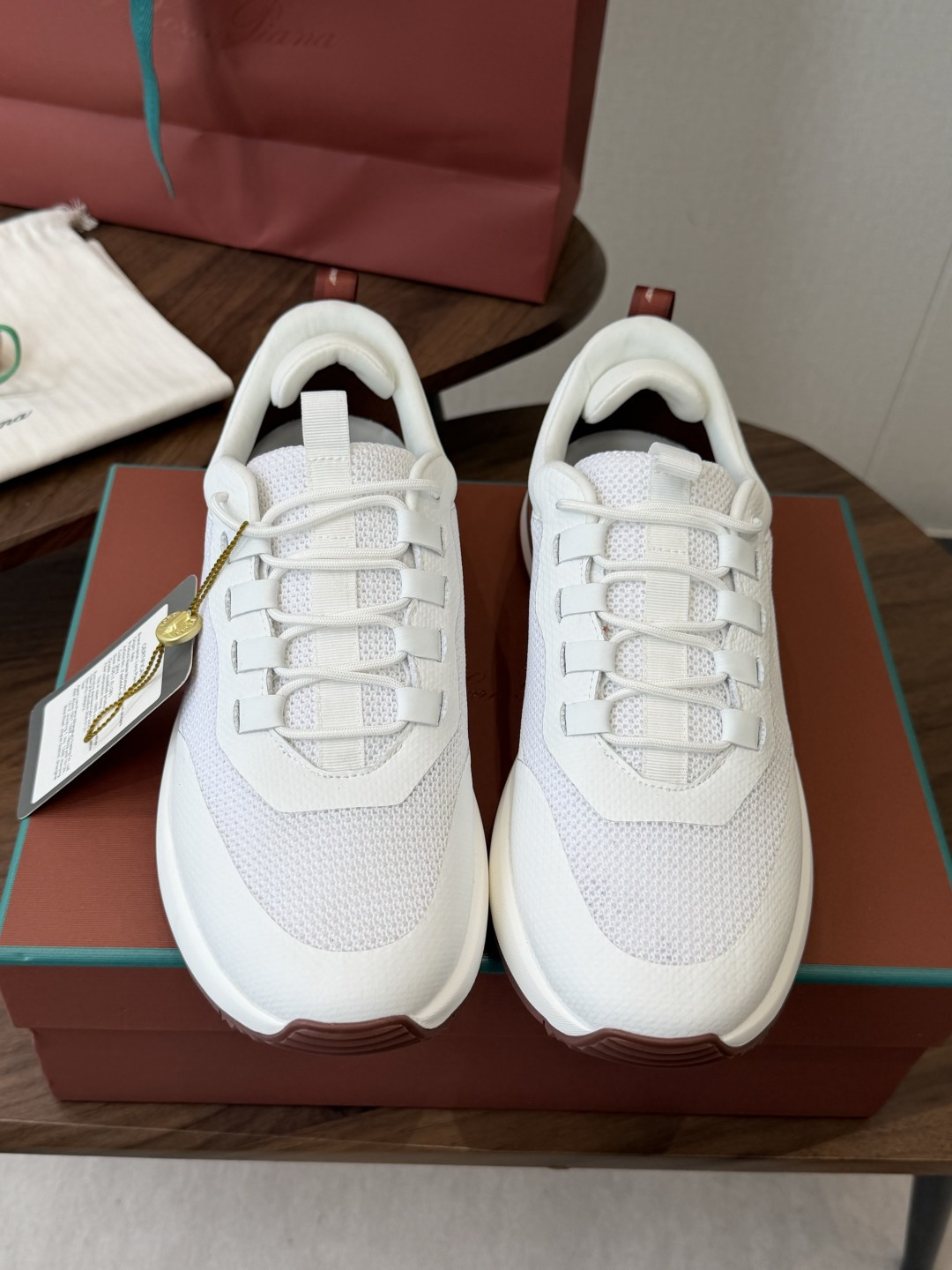 LP 家新品   Loro Piana 诺悠 翩雅   Cairn Walk 运动鞋老爹鞋  官方售价 