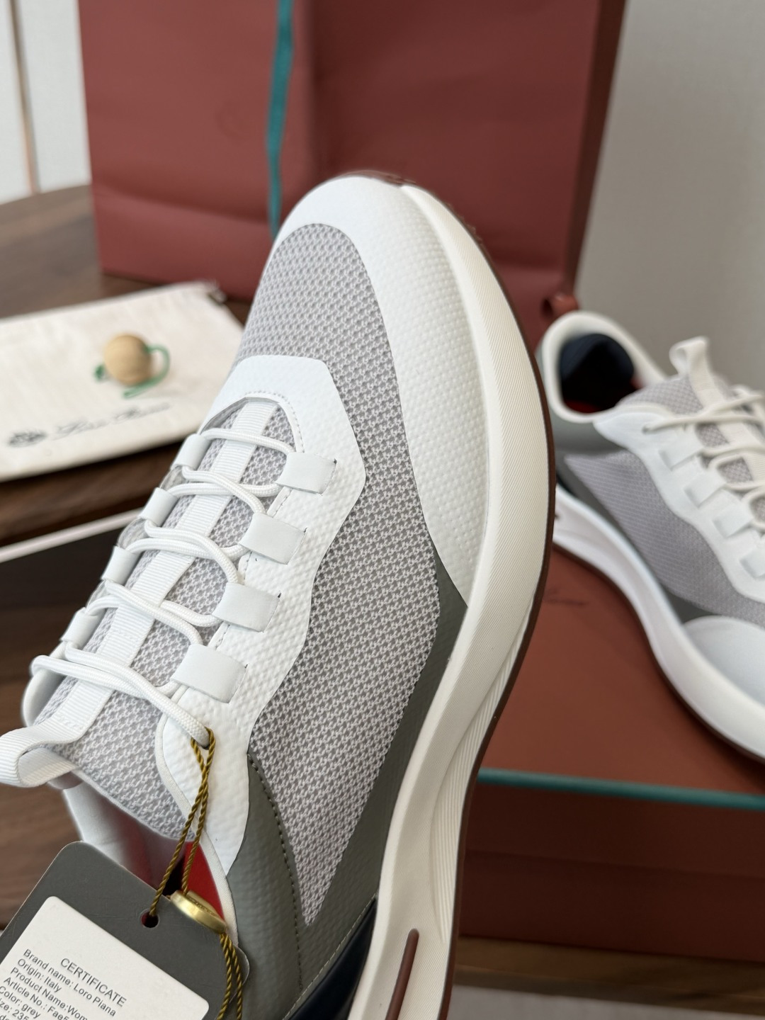 LP 家新品   Loro Piana 诺悠 翩雅   Cairn Walk 运动鞋老爹鞋  官方售价 