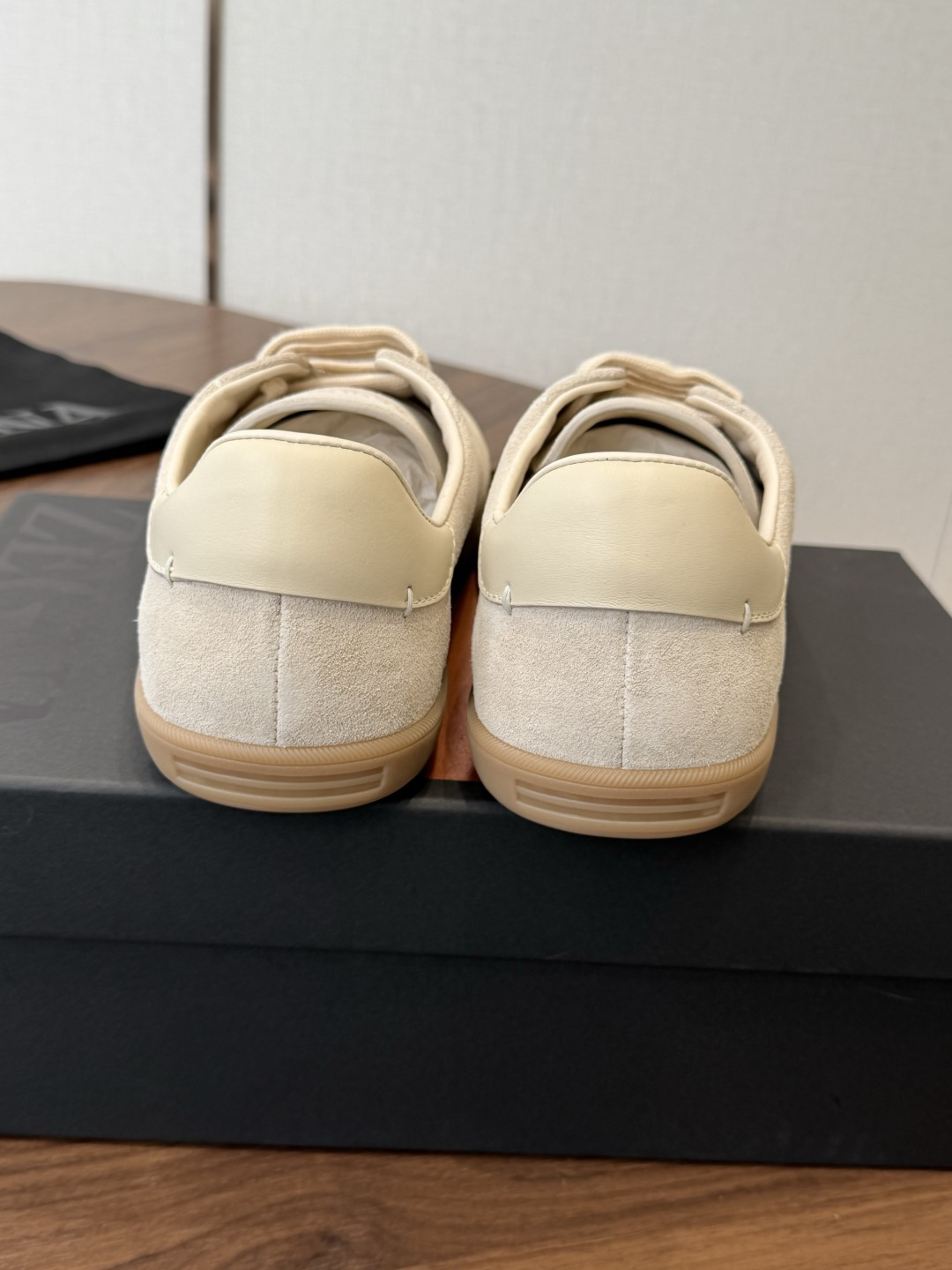 男款ZEGNA 杰尼亚 系列 户外 休闲 运动鞋 吴磊同款原版购入开发 做货 这款黑色皮革 TriPle 男款ZEGNA 杰尼亚 系列 户外 休闲 运动鞋 吴磊同款原版购入开发 做货 这款黑色皮革 TriPle