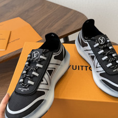 LV 路易威登L家 驴牌最新SPrint 系列 厚底 网面 透气 休闲 运动鞋 跑鞋SPRINT运动鞋, LV 路易威登L家 驴牌最新SPrint 系列 厚底 网面 透气 休闲 运动鞋 跑鞋SPRINT运动鞋,