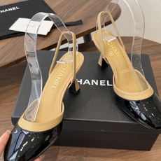 Chanel26ss夏季新款拼色漆皮后绊带高跟鞋这双拼色漆皮后绊带高跟鞋,是品牌经典双色美学的标志性演绎 Chanel26ss夏季新款拼色漆皮后绊带高跟鞋这双拼色漆皮后绊带高跟鞋,是品牌经典双色美学的标志性演绎