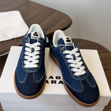 ISABEL.MARANT 伊莎贝尔·玛兰 26ss 新款小白鞋 以打破常规的不羁风格展现生活面貌,整个 ISABEL.MARANT 伊莎贝尔·玛兰 26ss 新款小白鞋 以打破常规的不羁风格展现生活面貌,整个