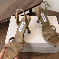Jimmy Choo 26ss 春夏 系列JC新款 高跟拖鞋 凉鞋模糊鞋履与珠宝配饰之间的界线 鲜明 J Jimmy Choo 26ss 春夏 系列JC新款 高跟拖鞋 凉鞋模糊鞋履与珠宝配饰之间的界线 鲜明 J