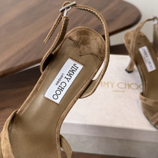 Jimmy Choo 26ss 春夏 系列JC新款 高跟拖鞋 凉鞋模糊鞋履与珠宝配饰之间的界线 鲜明 J Jimmy Choo 26ss 春夏 系列JC新款 高跟拖鞋 凉鞋模糊鞋履与珠宝配饰之间的界线 鲜明 J