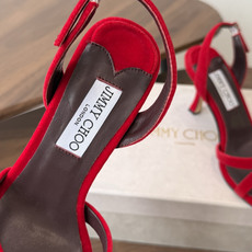 Jimmy Choo 26ss 春夏 系列JC新款 高跟拖鞋 凉鞋模糊鞋履与珠宝配饰之间的界线 鲜明 J Jimmy Choo 26ss 春夏 系列JC新款 高跟拖鞋 凉鞋模糊鞋履与珠宝配饰之间的界线 鲜明 J