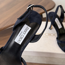 Jimmy Choo 26ss 春夏 系列JC新款 高跟拖鞋 凉鞋模糊鞋履与珠宝配饰之间的界线 鲜明 J Jimmy Choo 26ss 春夏 系列JC新款 高跟拖鞋 凉鞋模糊鞋履与珠宝配饰之间的界线 鲜明 J
