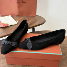 Loro Piana/ LP 春夏新款 经典绝美 复古平底单鞋 极简主义风格,复古又级! 简约又大气, Loro Piana/ LP 春夏新款 经典绝美 复古平底单鞋 极简主义风格,复古又级! 简约又大气,