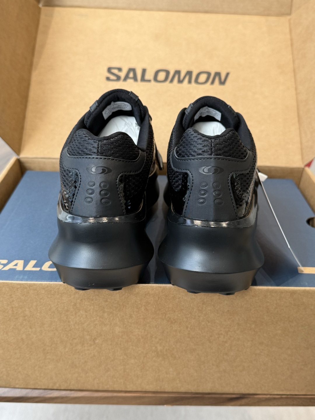 CDG x Salomon 萨洛蒙 联名款XT-6 系列 厚底 休闲 运动鞋原版购入开发 做货 延续品牌 CDG x Salomon 萨洛蒙 联名款XT-6 系列 厚底 休闲 运动鞋原版购入开发 做货 延续品牌