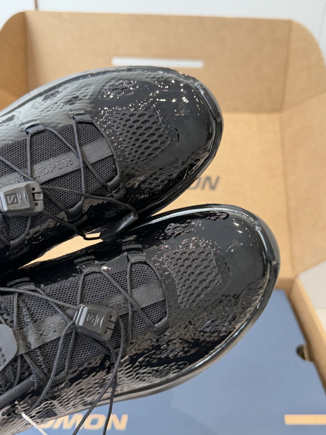 CDG x Salomon 萨洛蒙 联名款XT-6 系列 厚底 休闲 运动鞋原版购入开发 做货 延续品牌 CDG x Salomon 萨洛蒙 联名款XT-6 系列 厚底 休闲 运动鞋原版购入开发 做货 延续品牌