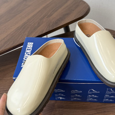 Birkenstock 26ss 新款 勃肯 情侣款 包头拖 这个品牌刚出我就心动了代购找很久才买到货, Birkenstock 26ss 新款 勃肯 情侣款 包头拖 这个品牌刚出我就心动了代购找很久才买到货,