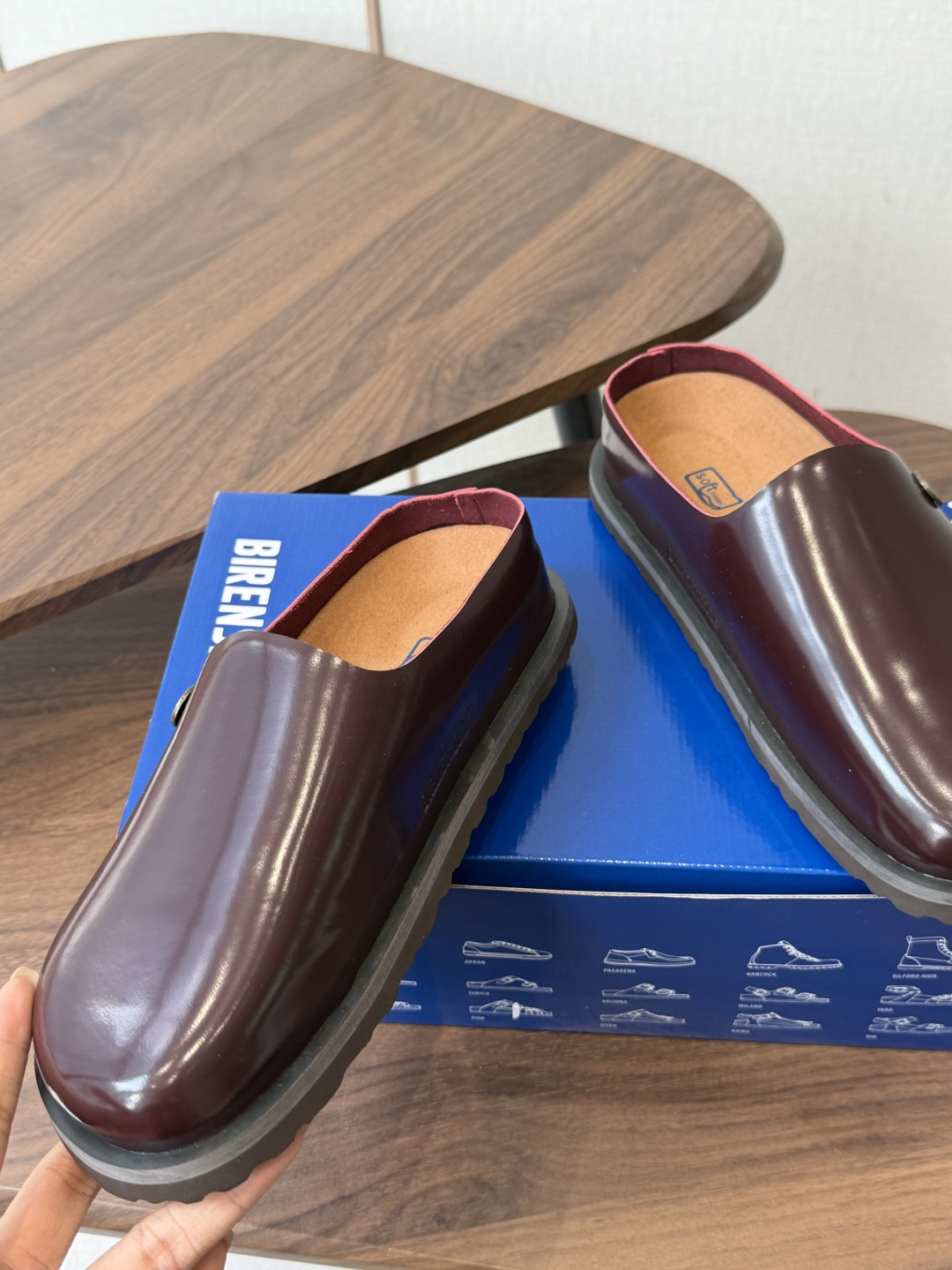 Birkenstock 26ss 新款 勃肯 情侣款 包头拖 这个品牌刚出我就心动了代购找很久才买到货，