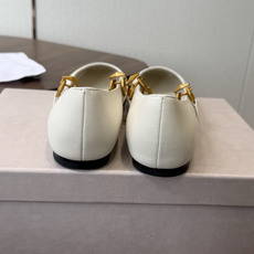 莞产Jimmy Choo 方头单鞋 高品质颜值单品推荐,贸易公司订单同步专柜 主打精致 舒适度休闲 莞产Jimmy Choo 方头单鞋 高品质颜值单品推荐,贸易公司订单同步专柜 主打精致 舒适度休闲