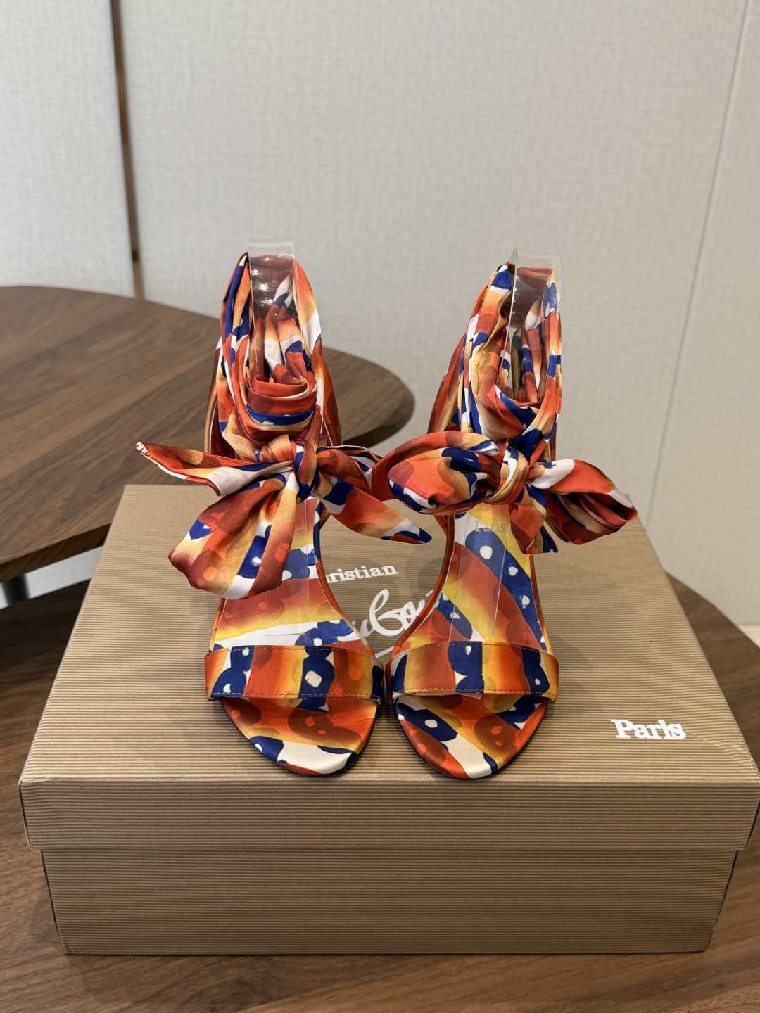 Christian Louboutin 春夏新款时装走秀芭蕾蝴蝶结高跟单鞋 CL红底永远的YYDS 𝐶ℎ