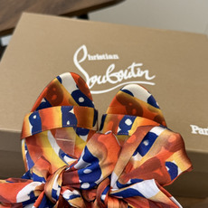 Christian Louboutin 春夏新款时装走秀芭蕾蝴蝶结高跟单鞋 CL红底永远的YYDS 𝐶ℎ Christian Louboutin 春夏新款时装走秀芭蕾蝴蝶结高跟单鞋 CL红底永远的YYDS 𝐶ℎ