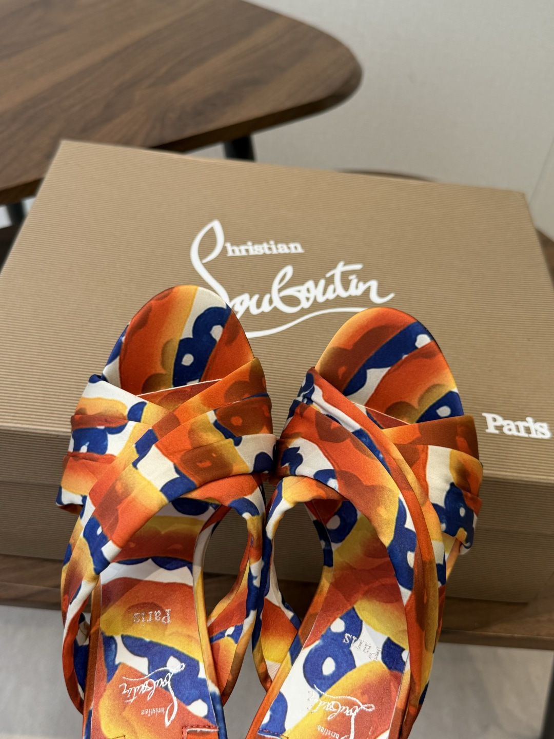 Christian Louboutin 春夏新款时装走秀高跟凉鞋CL红底永远的YYDS 𝐶ℎ𝑟𝑖𝑠𝑡𝑖𝑎