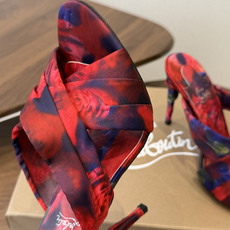 Christian Louboutin 春夏新款时装走秀高跟凉鞋CL红底永远的YYDS 𝐶ℎ𝑟𝑖𝑠𝑡𝑖𝑎 Christian Louboutin 春夏新款时装走秀高跟凉鞋CL红底永远的YYDS 𝐶ℎ𝑟𝑖𝑠𝑡𝑖𝑎