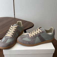 MaisonMargiela MM6 马吉拉 26新色 情侣款 德训鞋 休闲 运动鞋原版购入开发 做货 MaisonMargiela MM6 马吉拉 26新色 情侣款 德训鞋 休闲 运动鞋原版购入开发 做货