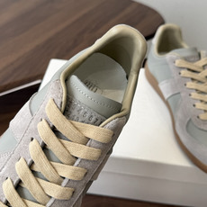 MaisonMargiela MM6 马吉拉 26新色 情侣款 德训鞋 休闲 运动鞋原版购入开发 做货 MaisonMargiela MM6 马吉拉 26新色 情侣款 德训鞋 休闲 运动鞋原版购入开发 做货