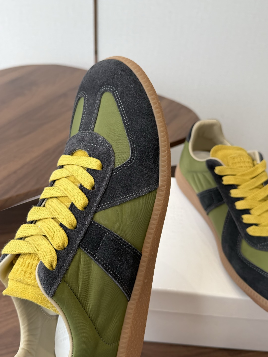 MaisonMargiela MM6 马吉拉 26新色 情侣款 德训鞋 休闲 运动鞋原版购入开发 做货 MaisonMargiela MM6 马吉拉 26新色 情侣款 德训鞋 休闲 运动鞋原版购入开发 做货