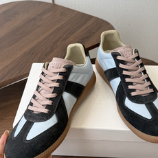 MaisonMargiela MM6 马吉拉 26新色 情侣款 德训鞋 休闲 运动鞋原版购入开发 做货 MaisonMargiela MM6 马吉拉 26新色 情侣款 德训鞋 休闲 运动鞋原版购入开发 做货