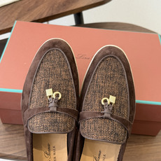Loro Piana 诺悠翩雅吊坠款乐福鞋 loro Piana 神仙颜值,色系完美!!封神了!!!毫 Loro Piana 诺悠翩雅吊坠款乐福鞋 loro Piana 神仙颜值,色系完美!!封神了!!!毫