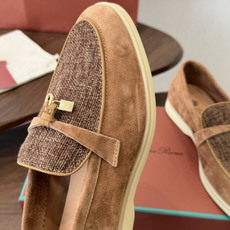 Loro Piana 诺悠翩雅吊坠款乐福鞋 loro Piana 神仙颜值,色系完美!!封神了!!!毫 Loro Piana 诺悠翩雅吊坠款乐福鞋 loro Piana 神仙颜值,色系完美!!封神了!!!毫