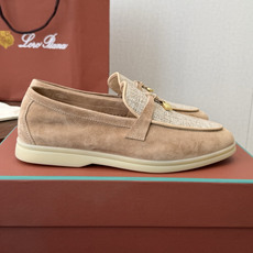 Loro Piana 诺悠翩雅吊坠款乐福鞋 loro Piana 神仙颜值,色系完美!!封神了!!!毫 Loro Piana 诺悠翩雅吊坠款乐福鞋 loro Piana 神仙颜值,色系完美!!封神了!!!毫