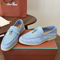 Loro Piana 诺悠翩雅吊坠款乐福鞋 loro Piana 神仙颜值,色系完美!!封神了!!!毫 Loro Piana 诺悠翩雅吊坠款乐福鞋 loro Piana 神仙颜值,色系完美!!封神了!!!毫