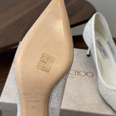 Jimmy Choo jc 周仰杰 新款蕾丝高跟鞋,这对复古小蕾丝,绝对是鞋柜C位的不二之选!它不只 Jimmy Choo jc 周仰杰 新款蕾丝高跟鞋,这对复古小蕾丝,绝对是鞋柜C位的不二之选!它不只
