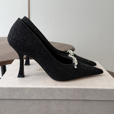 Jimmy Choo 26ss 春夏 系列JC新款 高跟 单鞋模糊鞋履与珠宝配饰之间的界线 鲜明 Jim Jimmy Choo 26ss 春夏 系列JC新款 高跟 单鞋模糊鞋履与珠宝配饰之间的界线 鲜明 Jim