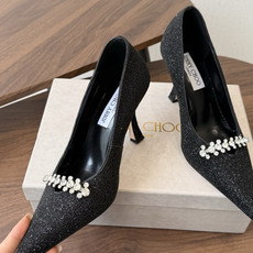 Jimmy Choo 26ss 春夏 系列JC新款 高跟 单鞋模糊鞋履与珠宝配饰之间的界线 鲜明 Jim Jimmy Choo 26ss 春夏 系列JC新款 高跟 单鞋模糊鞋履与珠宝配饰之间的界线 鲜明 Jim