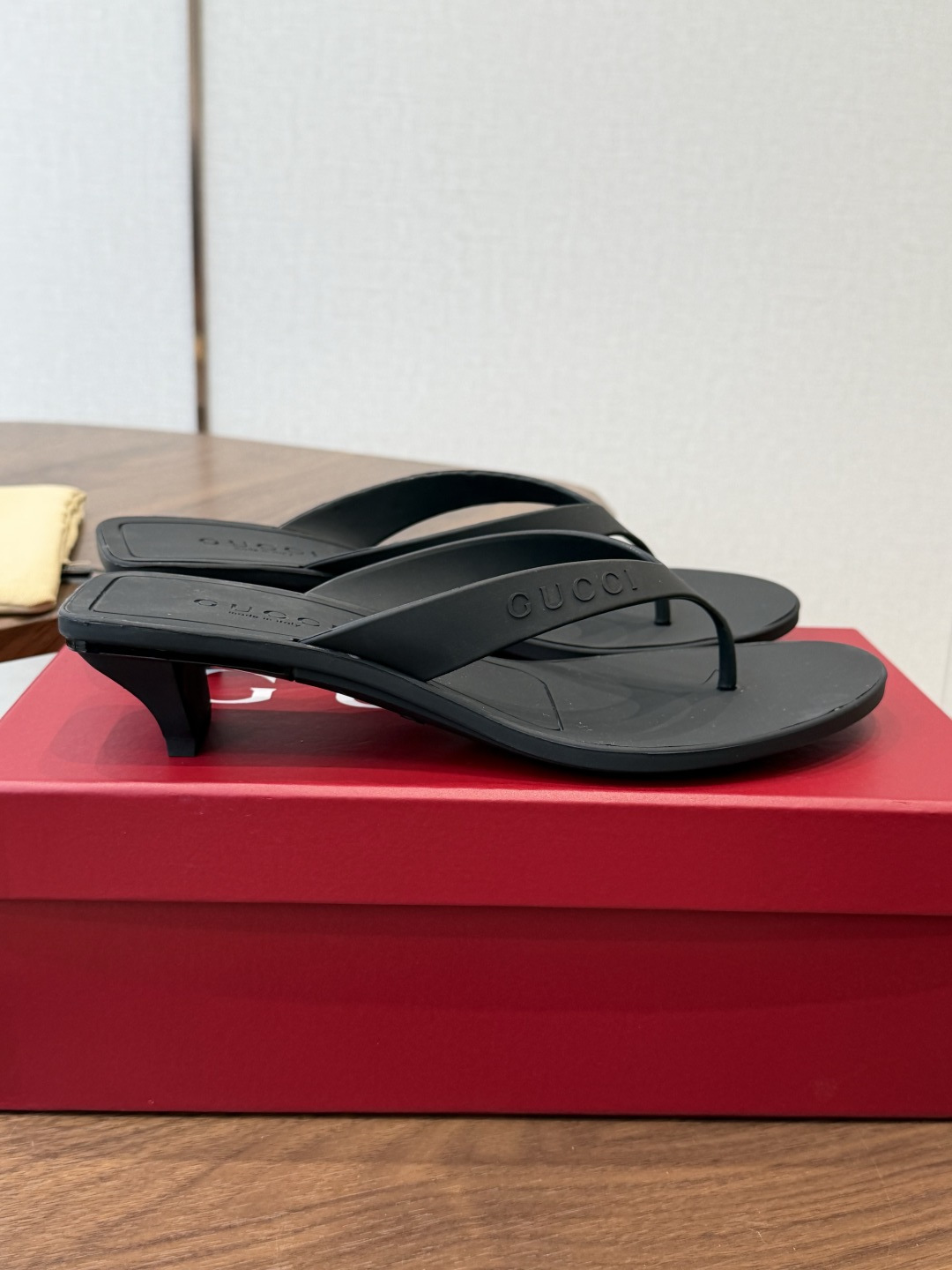 Gucci Slides